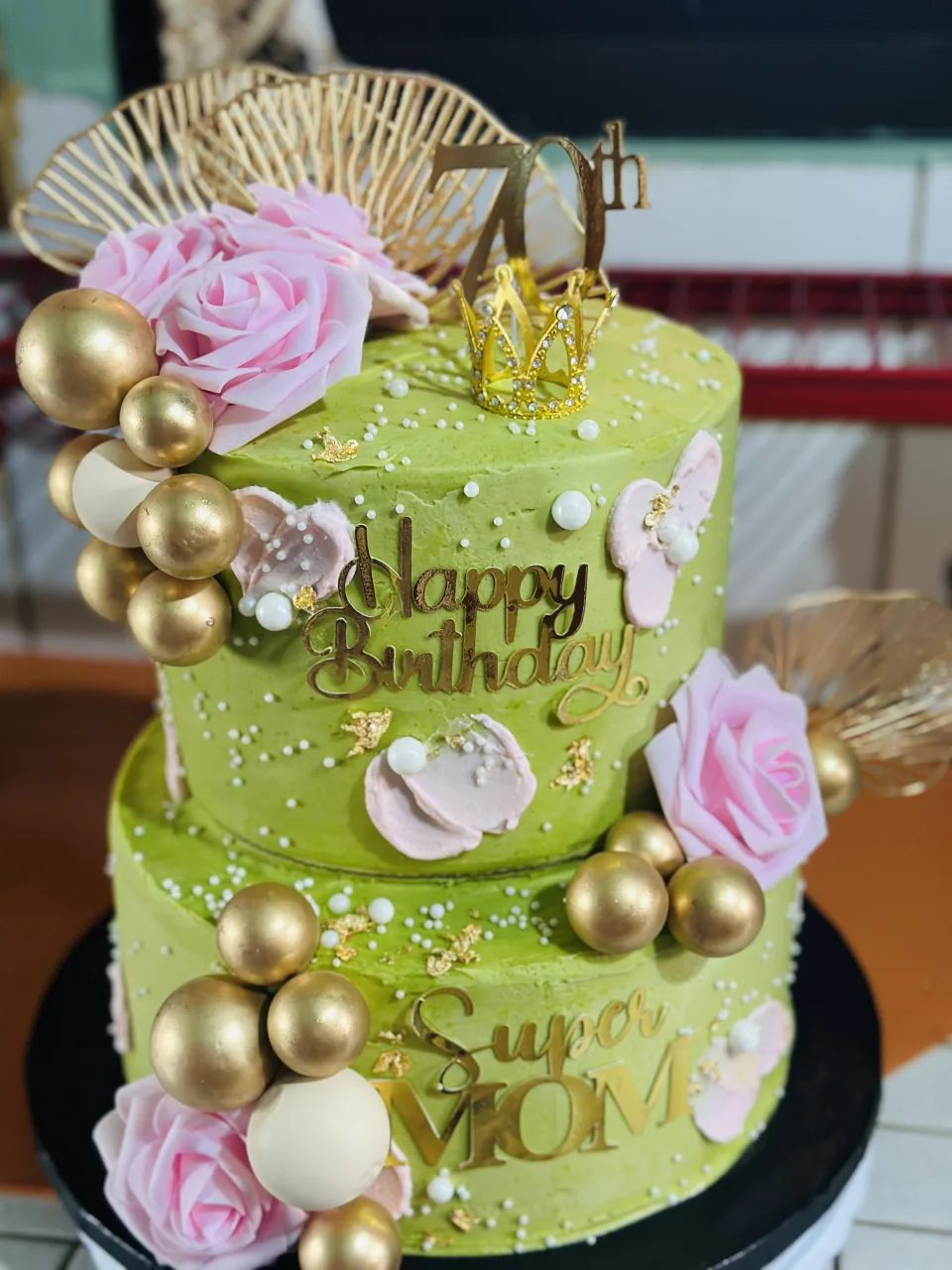 Tiered cake