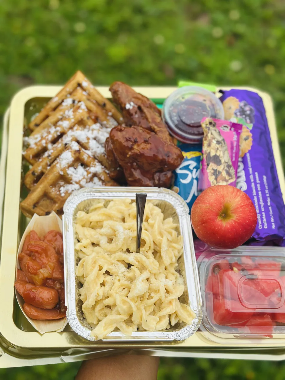 Customized brunch boxes