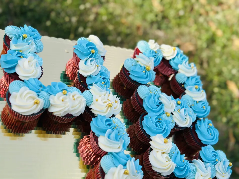 Pull apart cupcakes