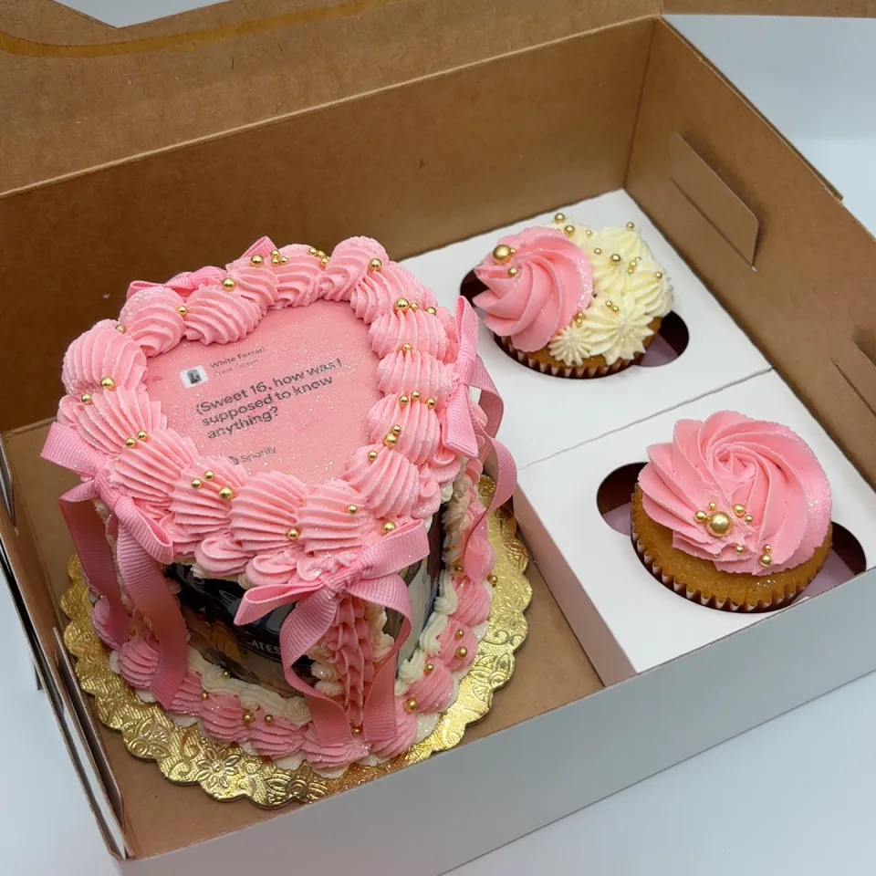 CakesbyKatesTT - photo 3