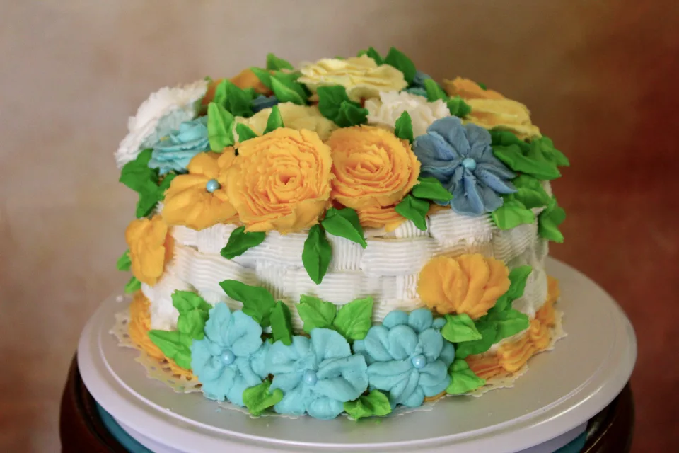Mama J's Cupcakes - photo 3