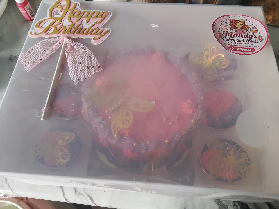 Mandy's cakes &treats - photo 3