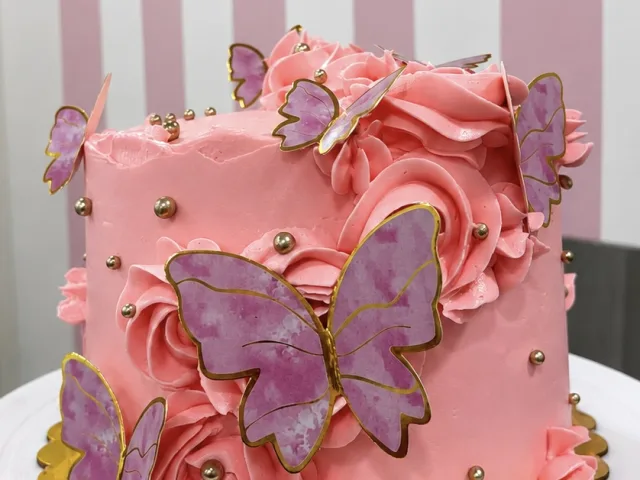 Meeni’s Bakery Outlet Ltd - photo 3