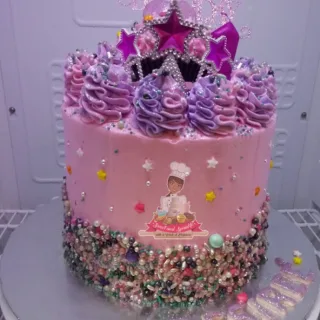 Sweet And Sprinkle With A touch Of Elegance. - photo 25