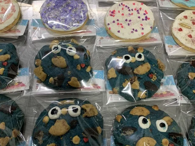 Sweet And Sprinkle With A touch Of Elegance. - photo 27