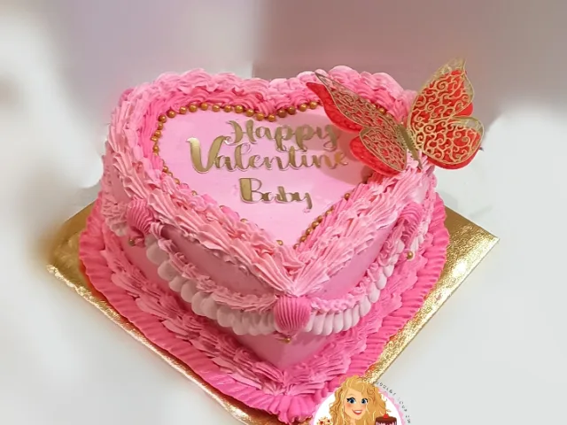 Sweet Tooth Custom Cakes - photo 4